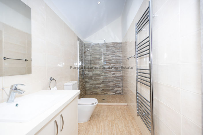 Image No.41-4 Bed Villa for sale
