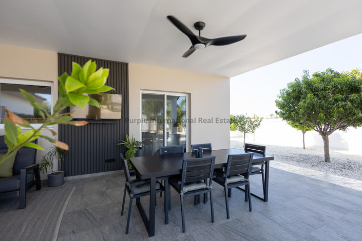 Image No.48-4 Bed Villa for sale
