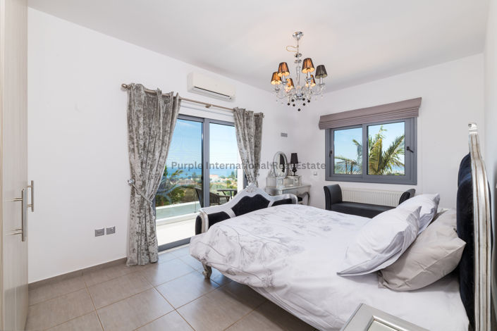 Image No.12-4 Bed Villa for sale