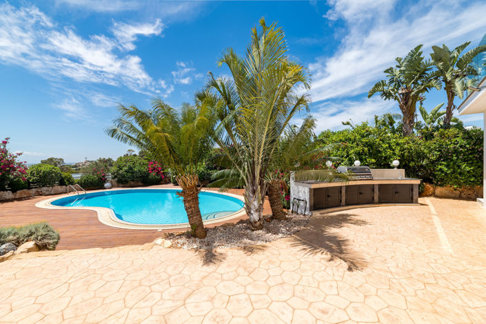 Image No.8-4 Bed Villa for sale