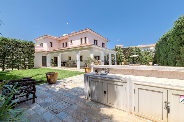 Image No.22-4 Bed Villa for sale