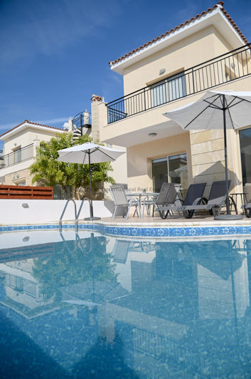 Image No.19-3 Bed Villa for sale