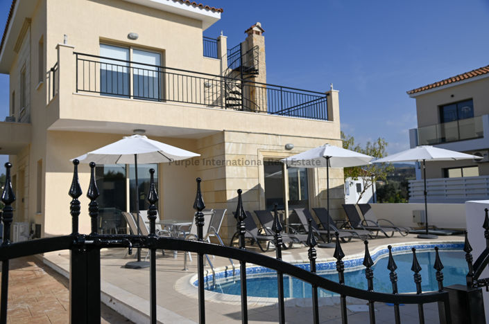 Image No.36-3 Bed Villa for sale