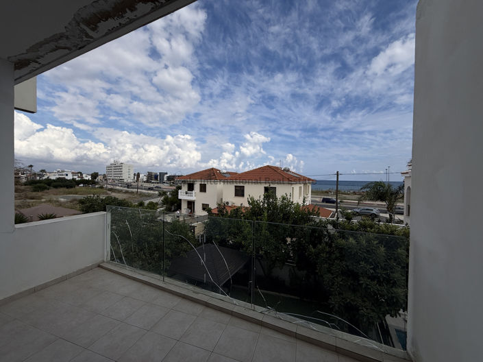 Image No.17-3 Bed Apartment for sale