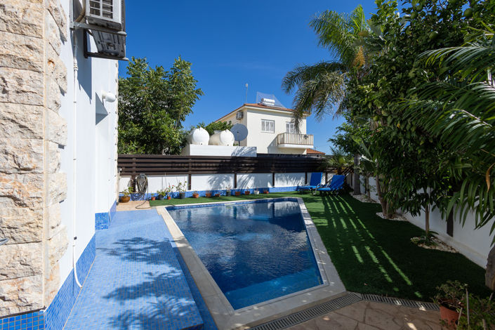 Image No.22-3 Bed Villa for sale