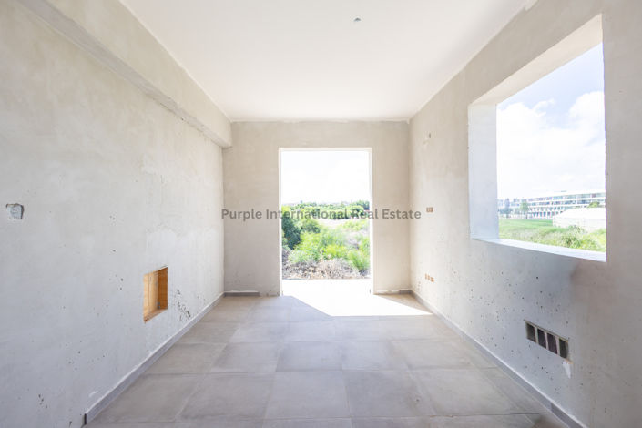 Image No.9-2 Bed Villa for sale