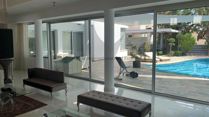 Image No.11-5 Bed Villa for sale