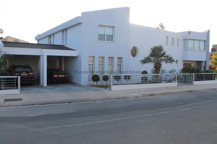 Image No.27-5 Bed Villa for sale