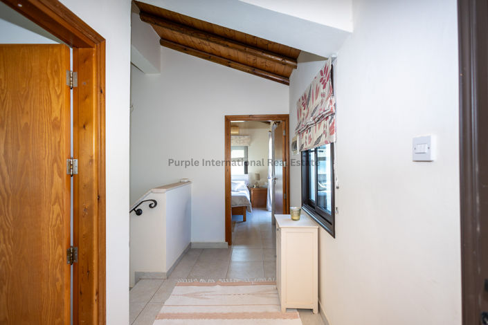 Image No.15-3 Bed Villa for sale