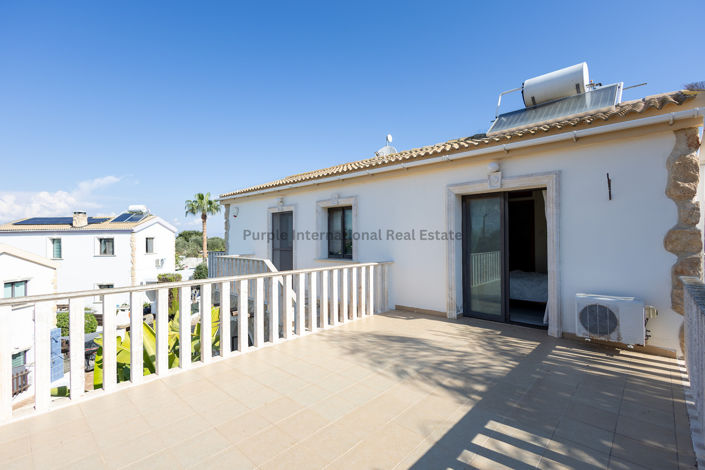 Image No.20-3 Bed Villa for sale