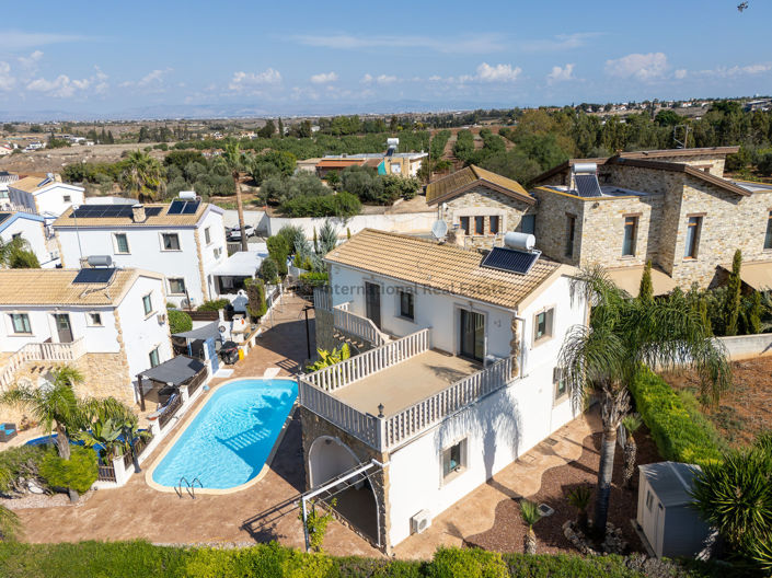 Image No.27-3 Bed Villa for sale