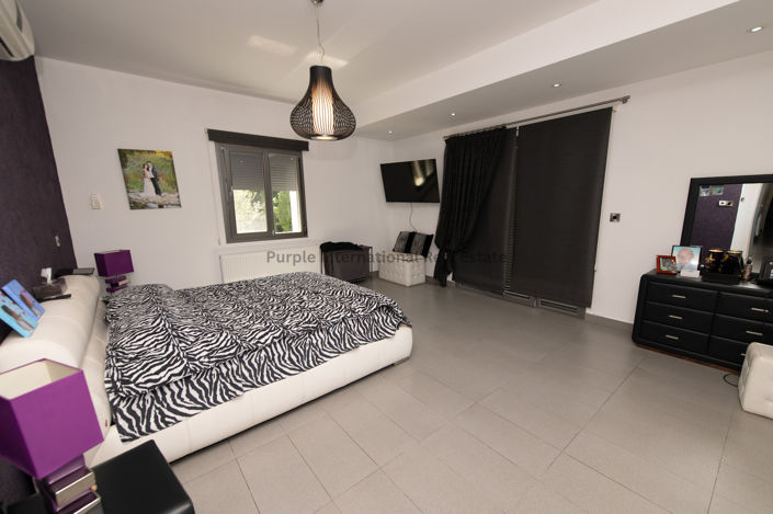 Image No.28-4 Bed Bungalow for sale