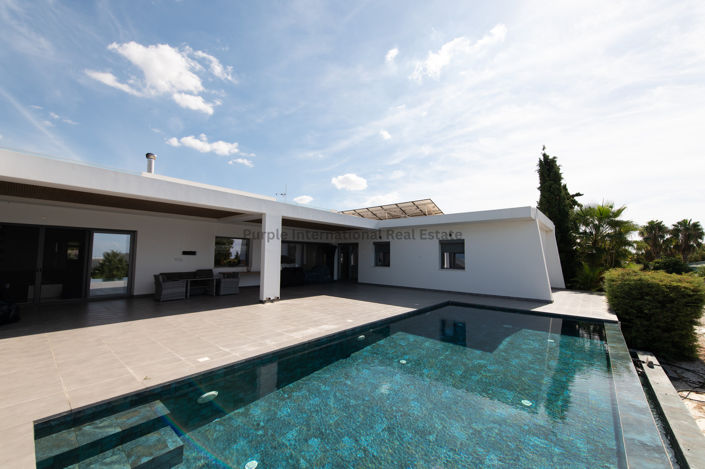Image No.32-4 Bed Bungalow for sale