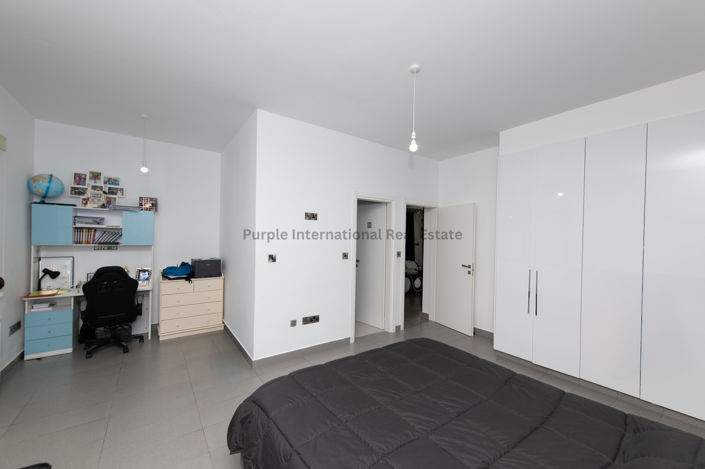 Image No.9-4 Bed Bungalow for sale