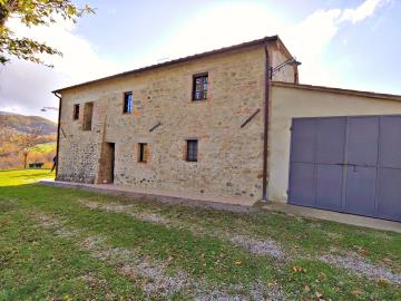 Stonehouse-for-Sale-Val-d-Orcia-Tuscany--50-