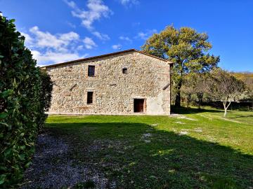 Stonehouse-for-Sale-Val-d-Orcia-Tuscany--53-