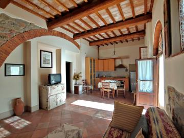 Farmohuse-for-Sale-in-Lucignano-with-pool-Tuscany-Arezzo---AZ-Italian-Properties--61-