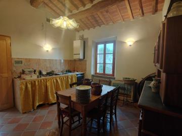 Rural-House-for-Sale-Serre-di-Rapolano-Castle-Tuscany---AZ-Italian-Properties-for-Sale-Tuscany--8-