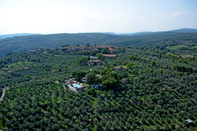 Luxury-Villa-in-Tuscany-For-Sale-Valdichiana---AZ-Italian-Properties-2-