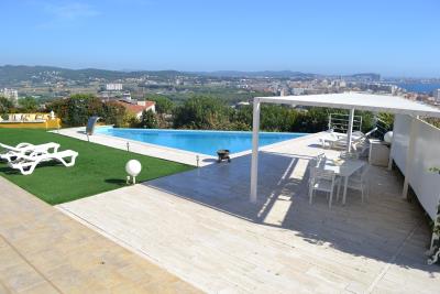 Luxury-Villa-for-Sale-Costa-Brava-Spain---AZ-Italian-Properties--3-