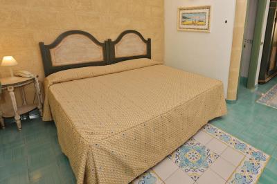 Hotel-for-Sale-Sicily-Italy--3-