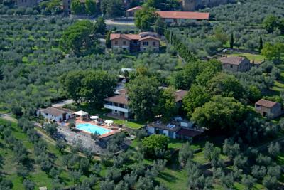 Luxury-Villa-in-Tuscany-For-Sale-Valdichiana---AZ-Italian-Properties-1-