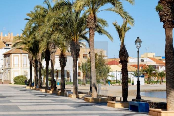 Image No.35-3 Bed Villa / Detached for sale