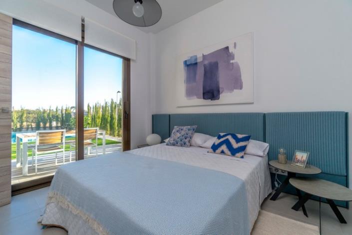 Image No.16-3 Bed Villa / Detached for sale