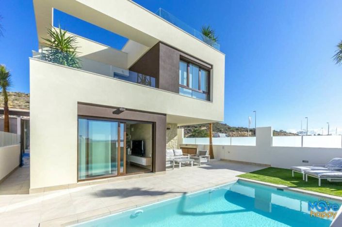 Image No.1-3 Bed Villa for sale
