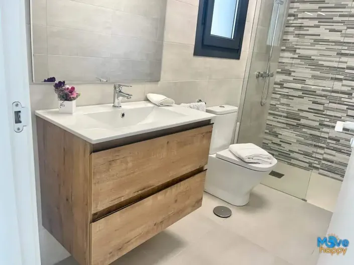 Image No.9-3 Bed Apartment for sale