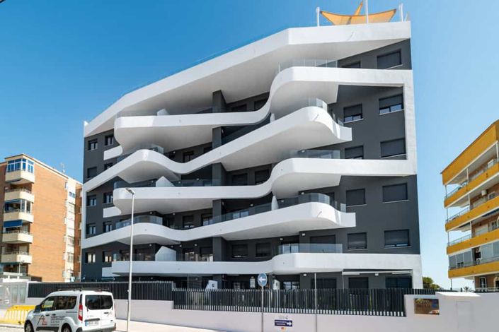 Image No.1-Appartement de 3 chambres à vendre à Torrevieja