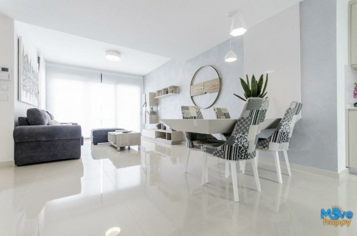 Image No.2-Villa de 4 chambres à vendre à San Miguel de Salinas