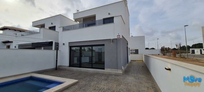 Image No.1-3 Bed Villa for sale