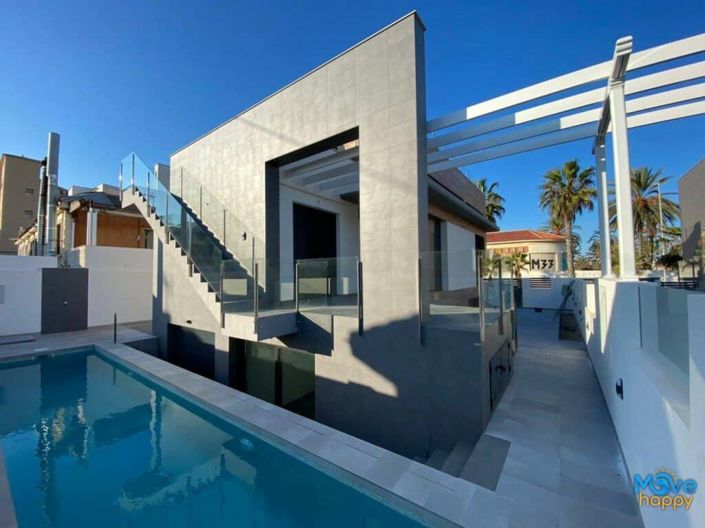 Image No.5-Villa de 4 chambres à vendre à Torrevieja