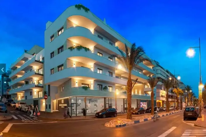 Image No.15-2 Bed Apartment for sale