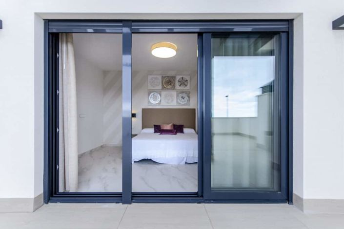 Image No.19-3 Bed Villa for sale