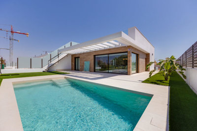 pool-1024x683
