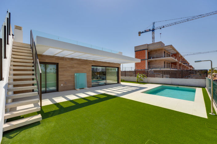 Image No.2-3 Bed Villa for sale