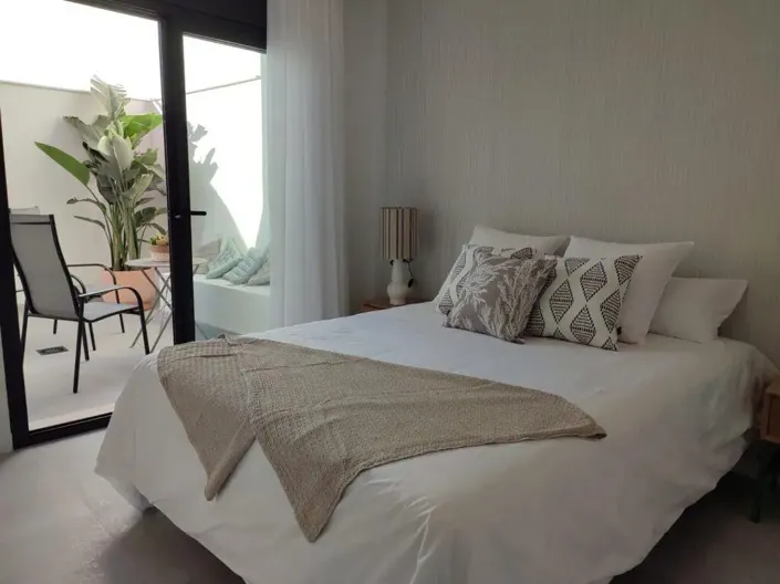 Image No.5-3 Bed Apartment for sale