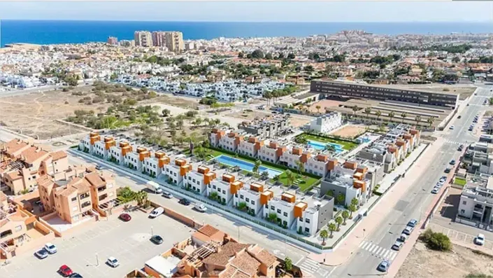 Image No.1-Penthouse de 2 chambres à vendre à Torrevieja