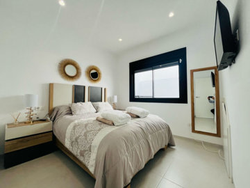 propertyattachment1p02fqqq0o20250220102144-10