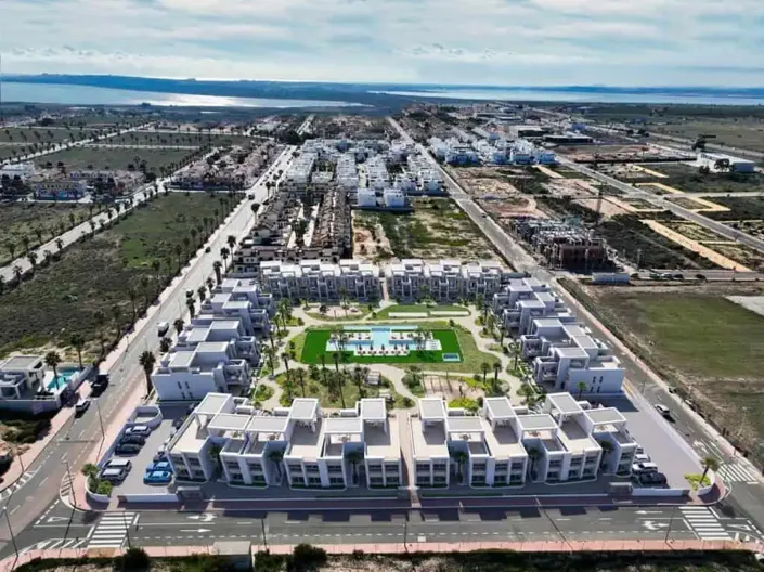 Image No.22-2 Bed Apartment for sale