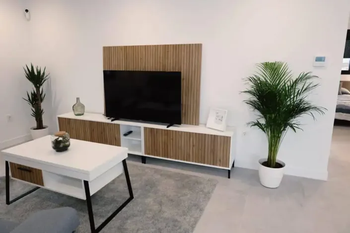 Image No.13-2 Bed Townhouse for sale