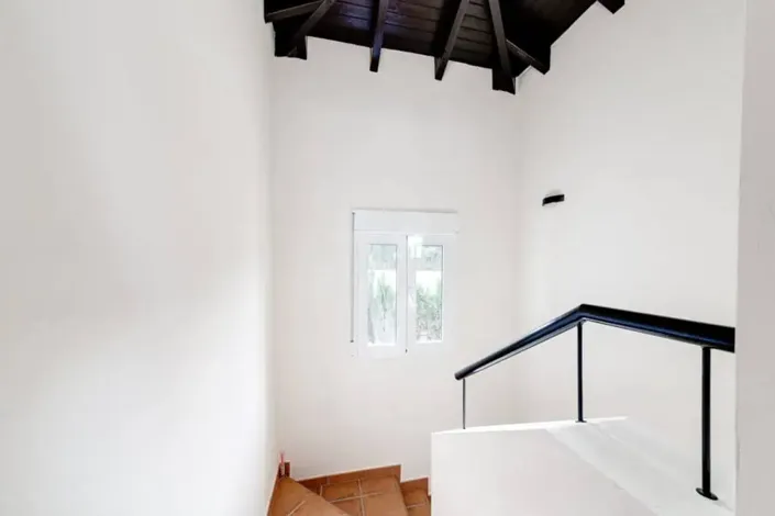 Image No.11-3 Bed Villa for sale