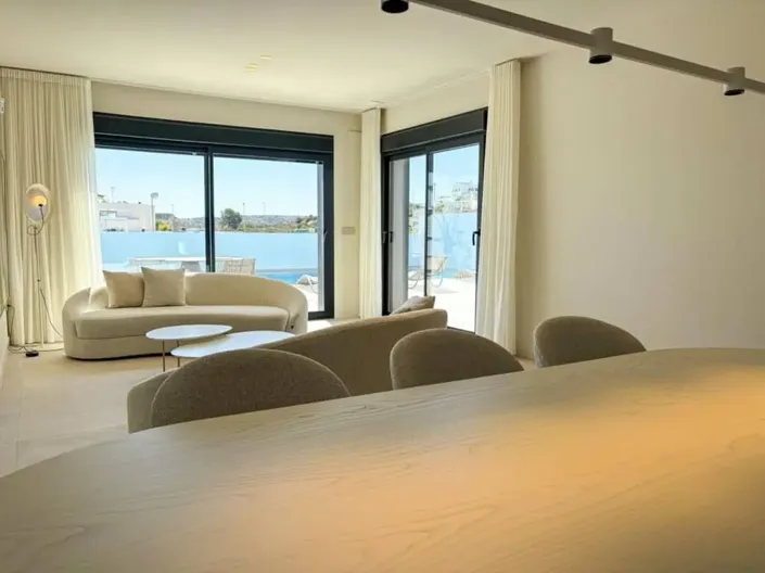 Image No.12-5 Bed Villa for sale