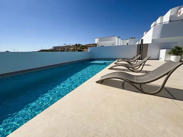 Image No.8-5 Bed Villa for sale