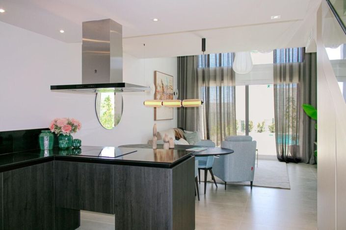 Image No.33-3 Bed Villa for sale