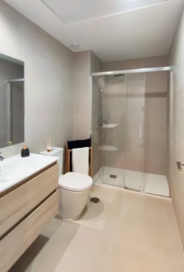 Image No.6-3 Bed Townhouse for sale