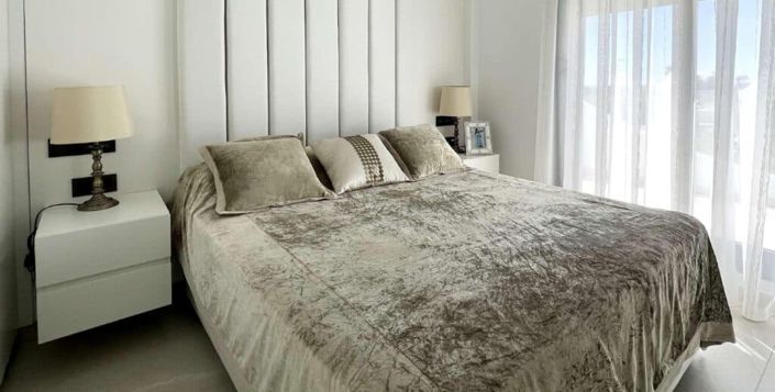 Image No.19-3 Bed Villa for sale