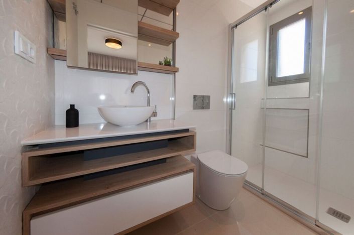 Image No.11-3 Bed Villa for sale